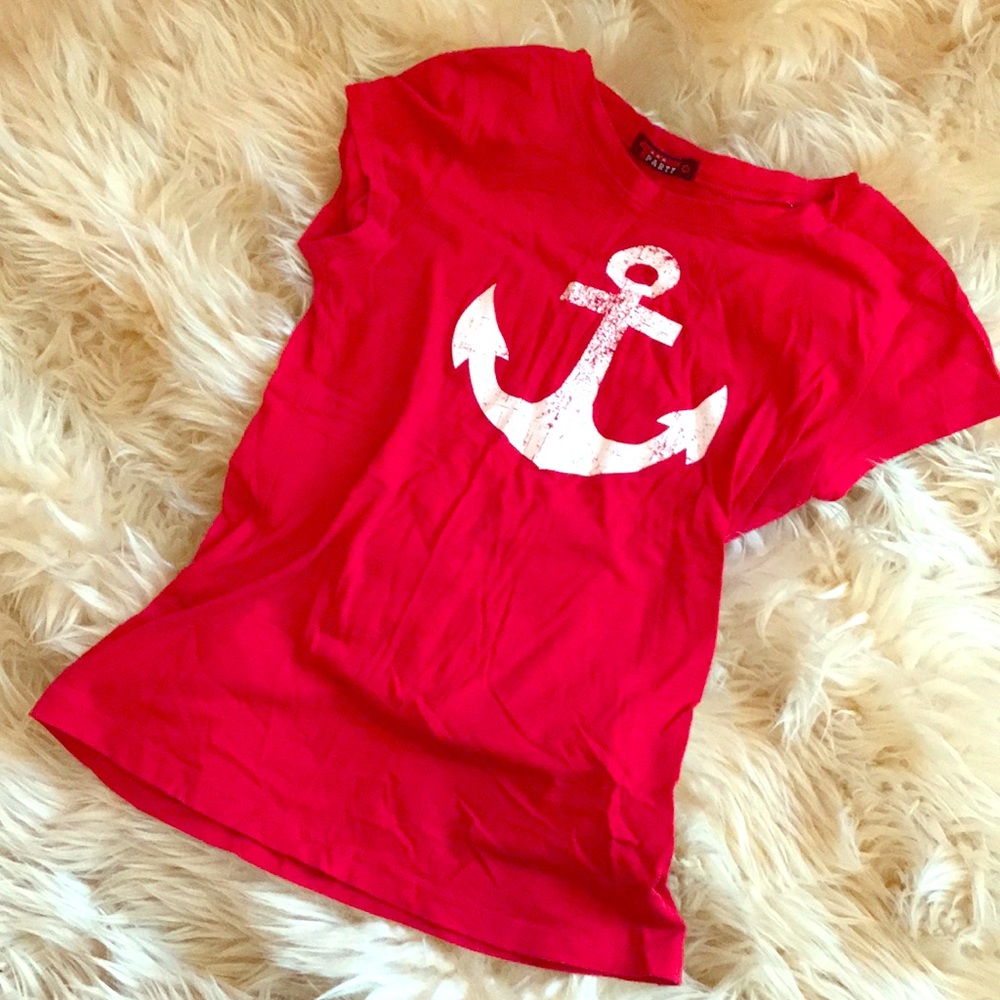 ⚓️ Pin Up Tee! ⚓️